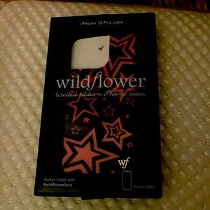 Wildflower Super Star Pink Case